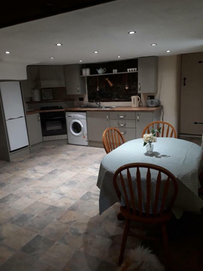 Sams Cottage Corderry Экстерьер фото