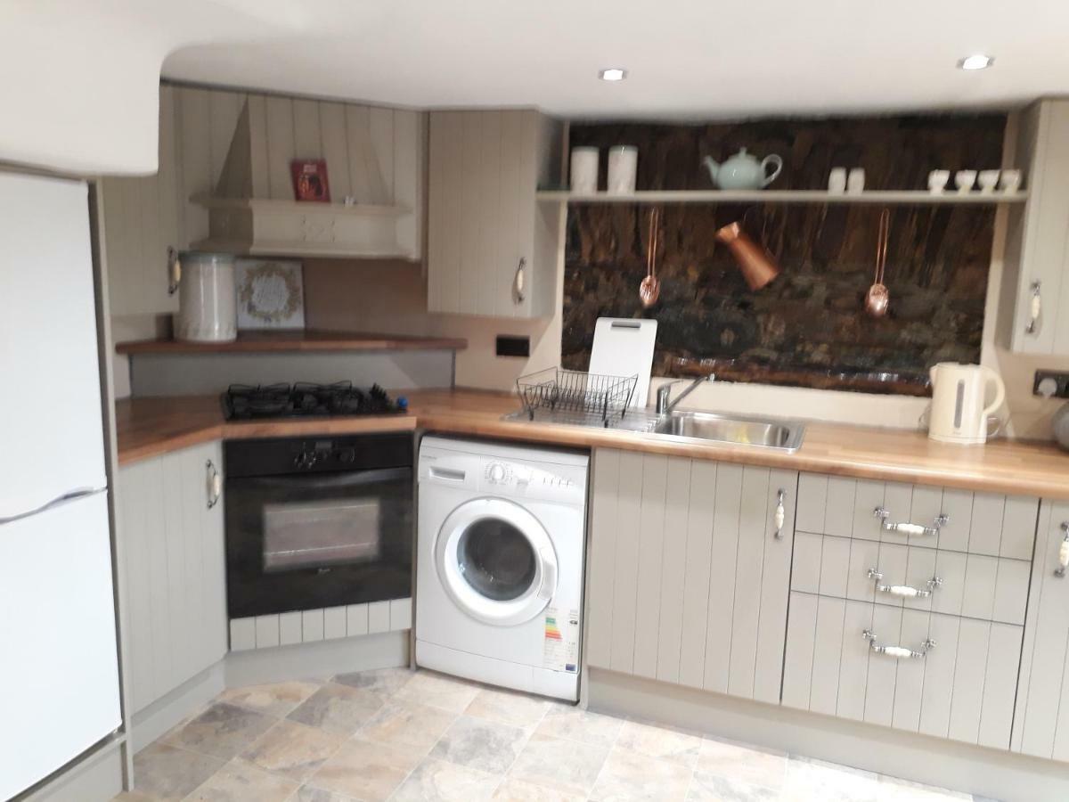 Sams Cottage Corderry Экстерьер фото